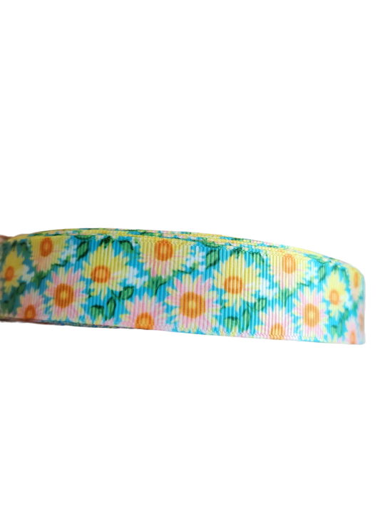 Flower Rows Nylon Dog Collar